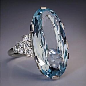 💙 NEW stunning sea blue topaz ring size 7 💙